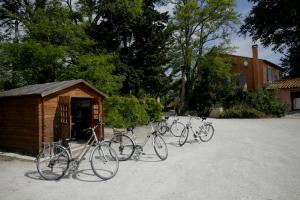 Hotels Logis Hotel la Ferme : photos des chambres