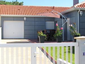 Maisons de vacances Maison de 2 chambres avec jardin clos et wifi a Le Verdon sur Mer a 3 km de la plage : photos des chambres