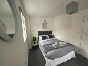 Doncaster Furnished House For Short Lets