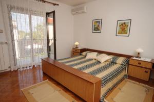 Two-Bedroom Apartment with Balcony room in Apartments with a parking space Rovinj - 2298