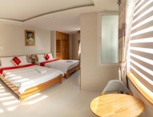 Phòng Loại Sang Giường Đôi (Deluxe Double Room)
