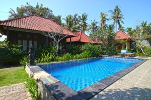 Nyoman Guesthouse and Grill
