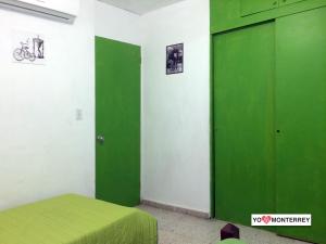 Departamento completo a pasos de Santa Lucia mty