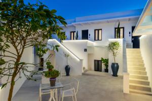 Central Boutique Hotel by naoussa hills adults only Paros Greece