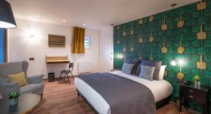 Hotels L'Outa Hotel Restaurant : photos des chambres