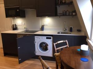 Beautiful Bath Apartment in central Milsom Street