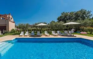 Apartment Complex Vetrina-Shared Pool - Rošini