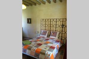 Maisons de vacances Gite Chateau de Montboulon 4* Spa+piscine 14pers. : photos des chambres