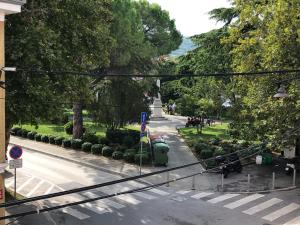 Apartments & Rooms Nardin