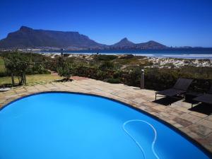 Cape Town Family Beachfront Apartment Leisure Bay