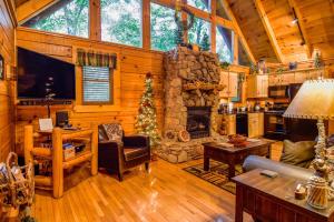 Holiday Home room in Dancing Bearfoot