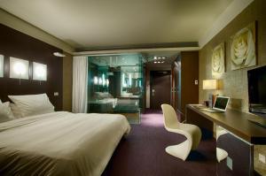 Hotels Le Rex Hotel : photos des chambres