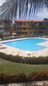 Ap por temporada com 2 quartos e uma suíte , excelente área de lazer, Praia do Futuro, condomínio Cartier-Fortaleza