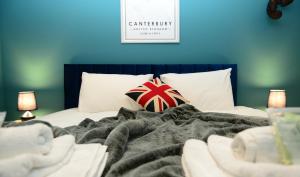 5 Bedroom House - DISC0UNTS - Parking, Contractors, Group, Family