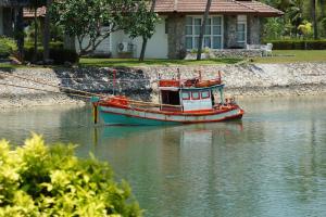 Rock Garden E28 Pool villa