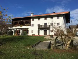 Huberhof Meisham - إجشتيت