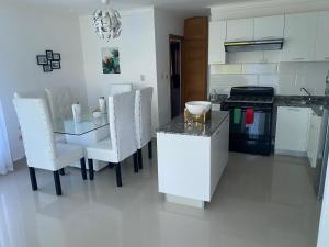 JCS SEIJAS APARTAMENT Recidence and Beach Club, 3E