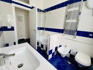 GuestHost - Cosy Flat with Sea View Balcony