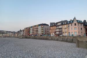 Appartements Vue imprenable dans un logement de charme a Mers les Bains : photos des chambres