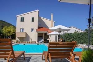 Villa Matia with pool