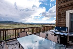 Three Bedroom House room in Buckhorn Cabin