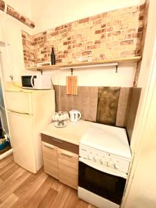 В центрі біля Ратуші вулиця Площа Ринок 11