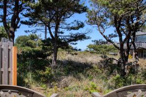 Sea Gem MCA 395 - Meredith Lodging
