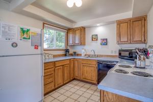 Sea Gem MCA 395 - Meredith Lodging