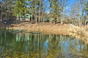 Berkeley Springs Haven with Sleepy Creek Access!