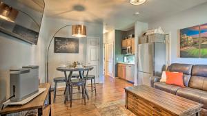 Branson Condo with Balcony on Ledgestone Golf Course