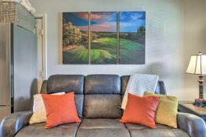 Branson Condo with Balcony on Ledgestone Golf Course