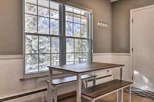 Prime East Vail Condo Mountain Meets Modern!