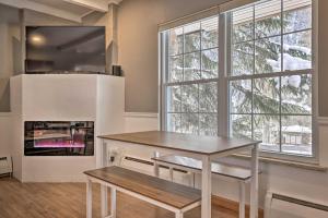 Prime East Vail Condo Mountain Meets Modern!