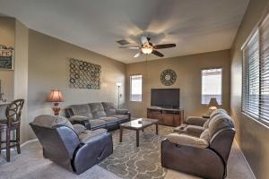 Pet-Friendly Tucson Home with Patio and Mountain Views