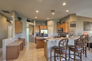 Pet-Friendly Tucson Home with Patio and Mountain Views