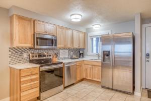 Whale Watcher Condo 1 - Meredith Lodging