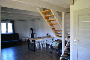 Nowe Guty 102