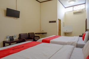 Phòng Gia Đình Loại Sang (Deluxe Family Room)