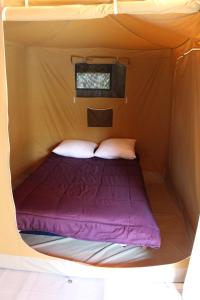 Campings Camping de Matour : Tente Toilée sans Sanitaire