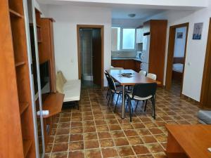 Club Cristal Apartments