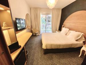 GOLF HOTEL photo 12