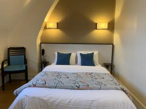 Hotels Au Petit Vivoin : photos des chambres