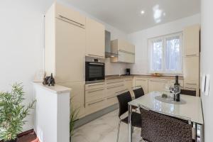 Villa Meri very central and beautiful apartment