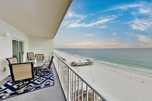 Three-Bedroom Apartment room in 10th-Floor Seawind Condo Gulf Views & Heated Pool condo