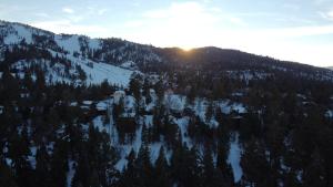 Holiday Home room in A-Frame Delight is a beatiful recently remodeled home super close to the slopes!