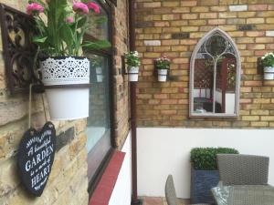 Harpenden House Apartment 1