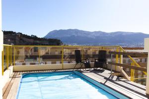 Lagos del Castillo Atico Duplex con piscina privada by costablancarent