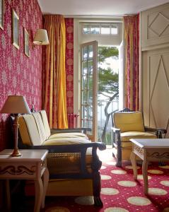 Hotels Domaine Saint Clair - Le Donjon : photos des chambres