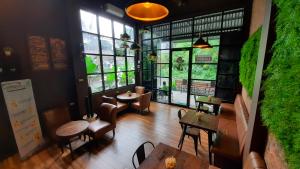 The Peak Guest House