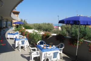 Hotel Caravelle